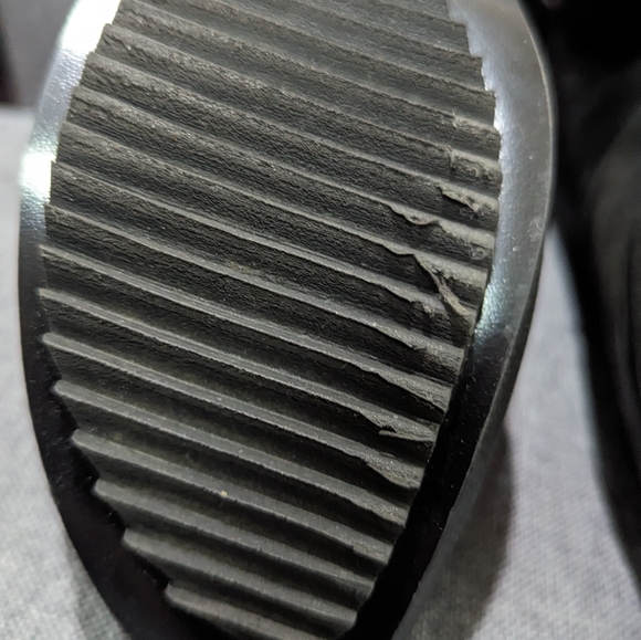 JOHN FLUEVOG Prepare Tent 2.0 Zip Sandals - Picture 12 of 14